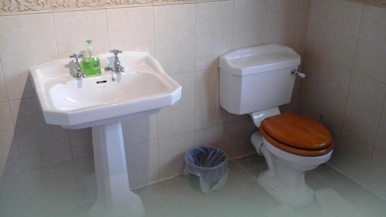Elm House Accommodation 维斯贝希 外观 照片